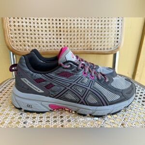 ASICS GEL-Venture 6 Women’s size 9.5 Gray Pink Athletic Sneakers